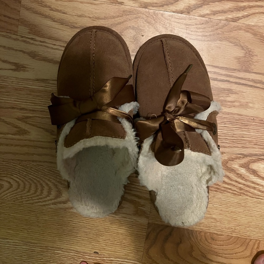 Bear paws